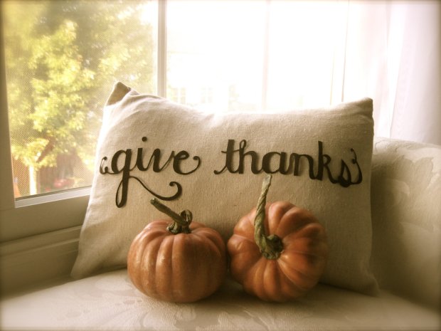 blog-give-thanks-pumpkins